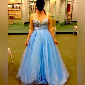 Beautifully Blue Ball Gown By Glamour Terani Cout… - image 1